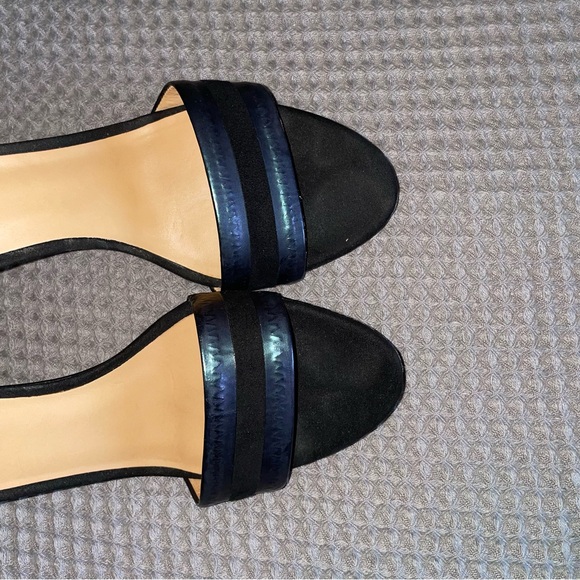 Marc Jacobs Black Suede Ankle Strap Open Toe Heel - Picture 5 of 10